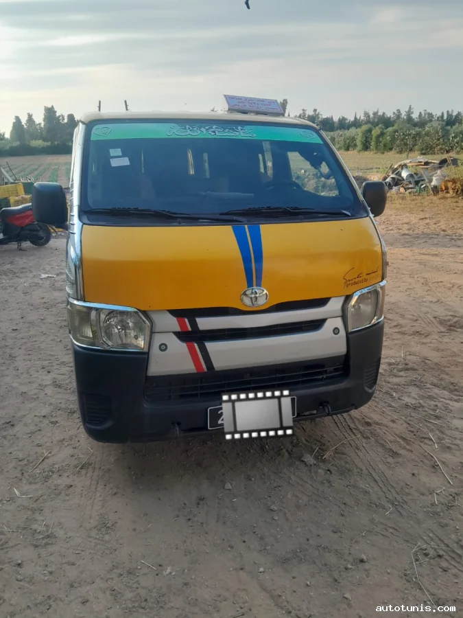 Toyota Hiace 2019